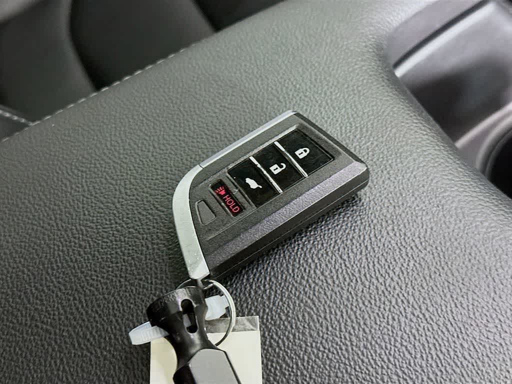 Thumbnail: 2023 Acura Integra - 21