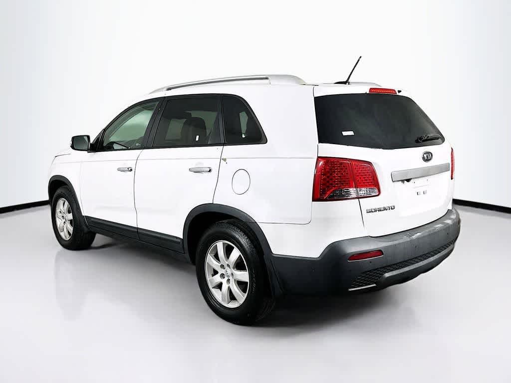 Thumbnail: 2013 Kia Sorento - 4