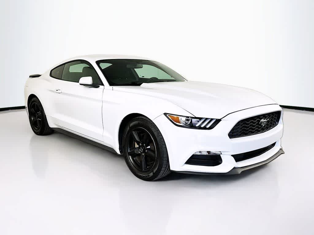 2016 Ford Mustang V6 23