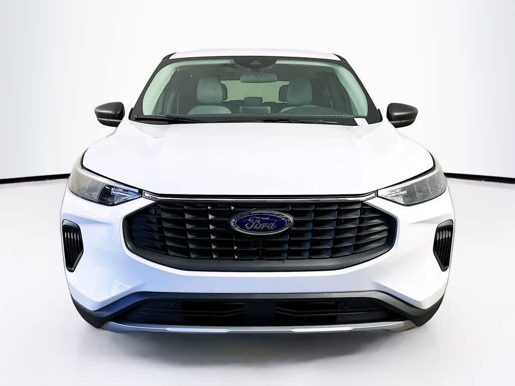 Thumbnail: 2025 Ford Escape - 6