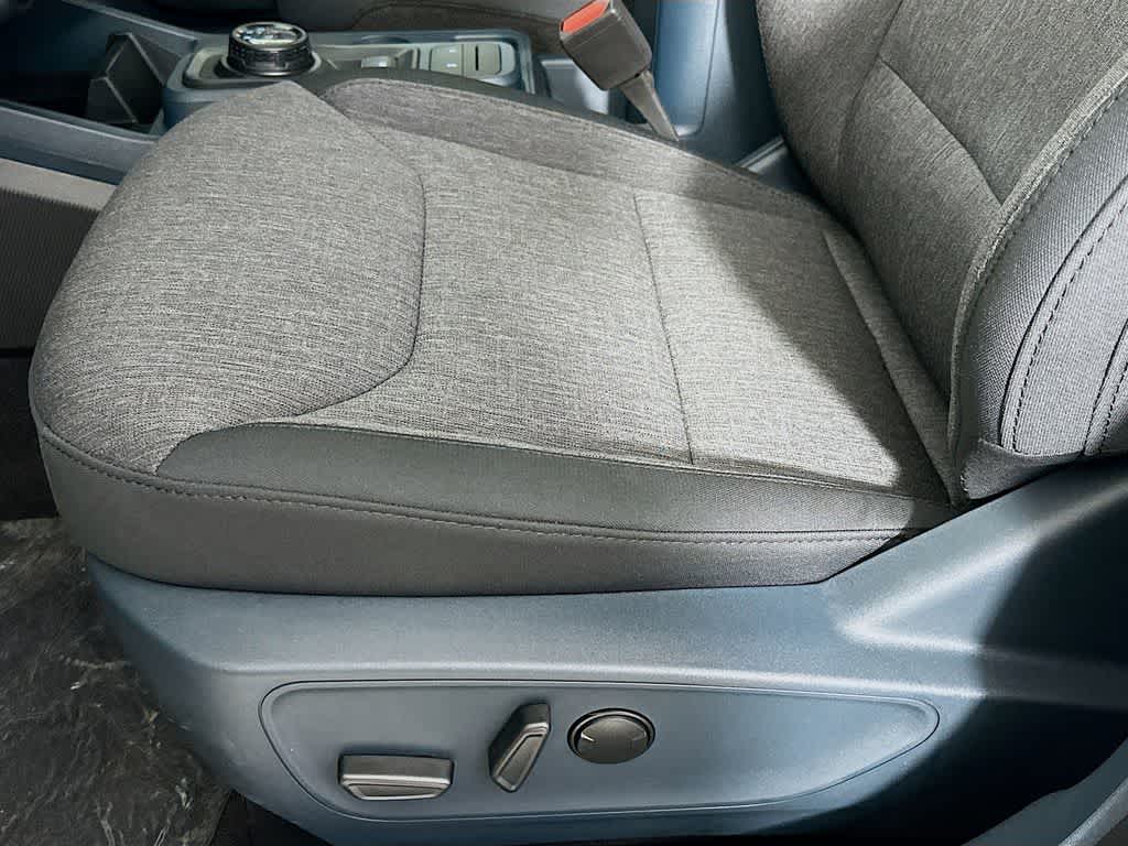 Thumbnail: 2025 Ford Maverick - 29