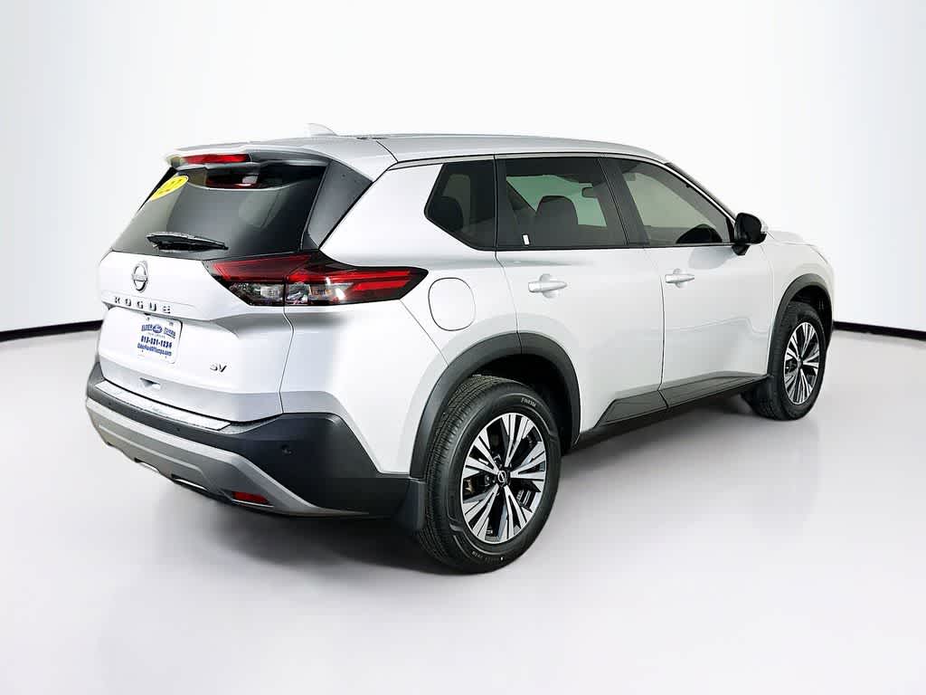 Thumbnail: 2022 Nissan Rogue - 25