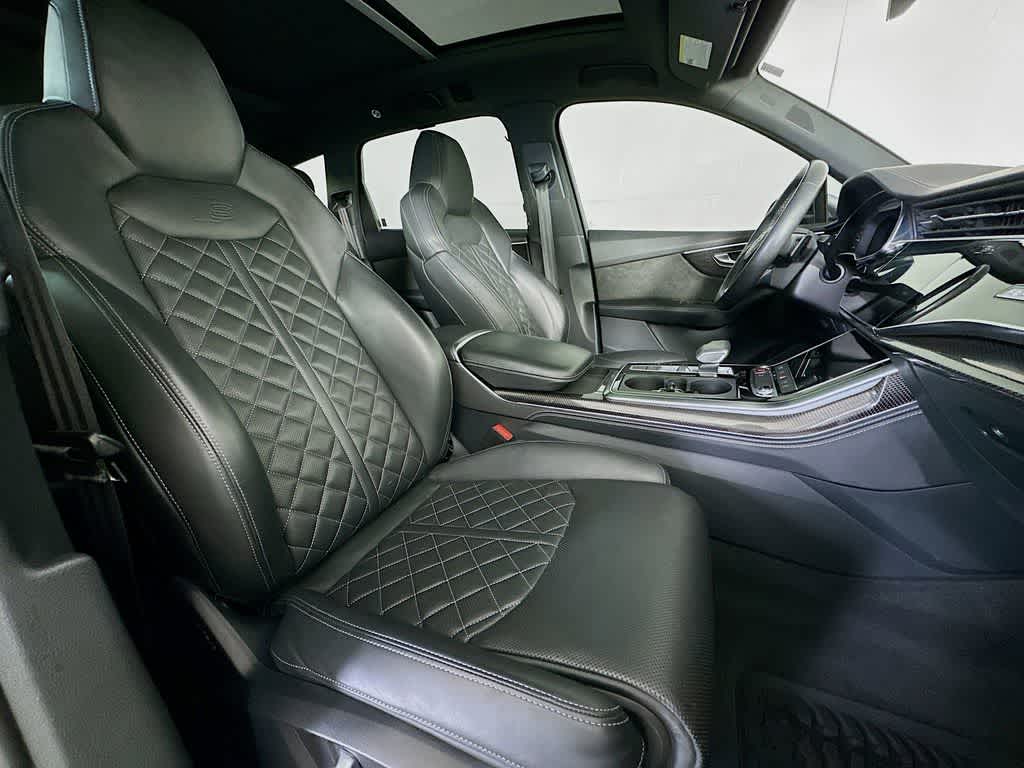 Thumbnail: 2021 Audi SQ7 - 15