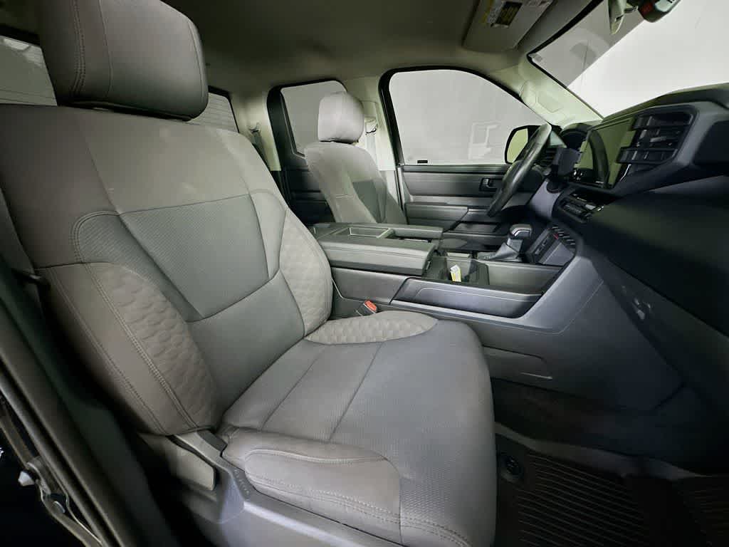 2022 Toyota Tundra SR 14