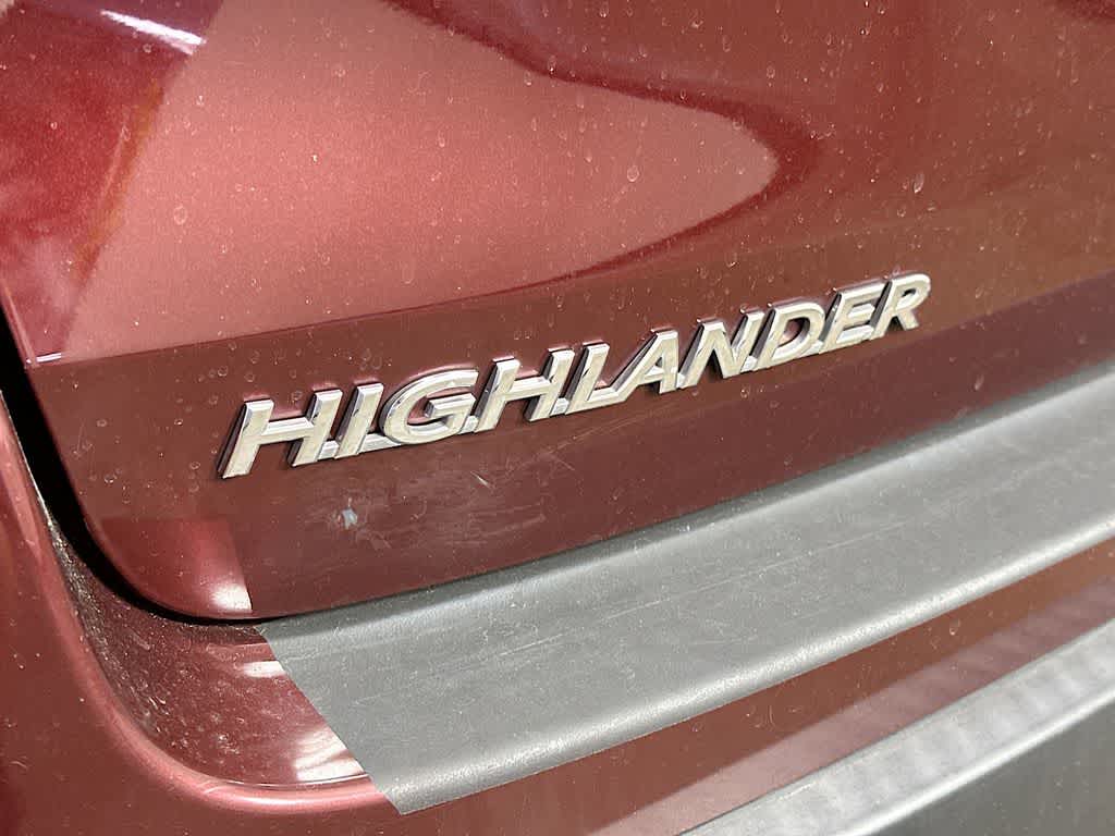 Thumbnail: 2018 Toyota Highlander - 7