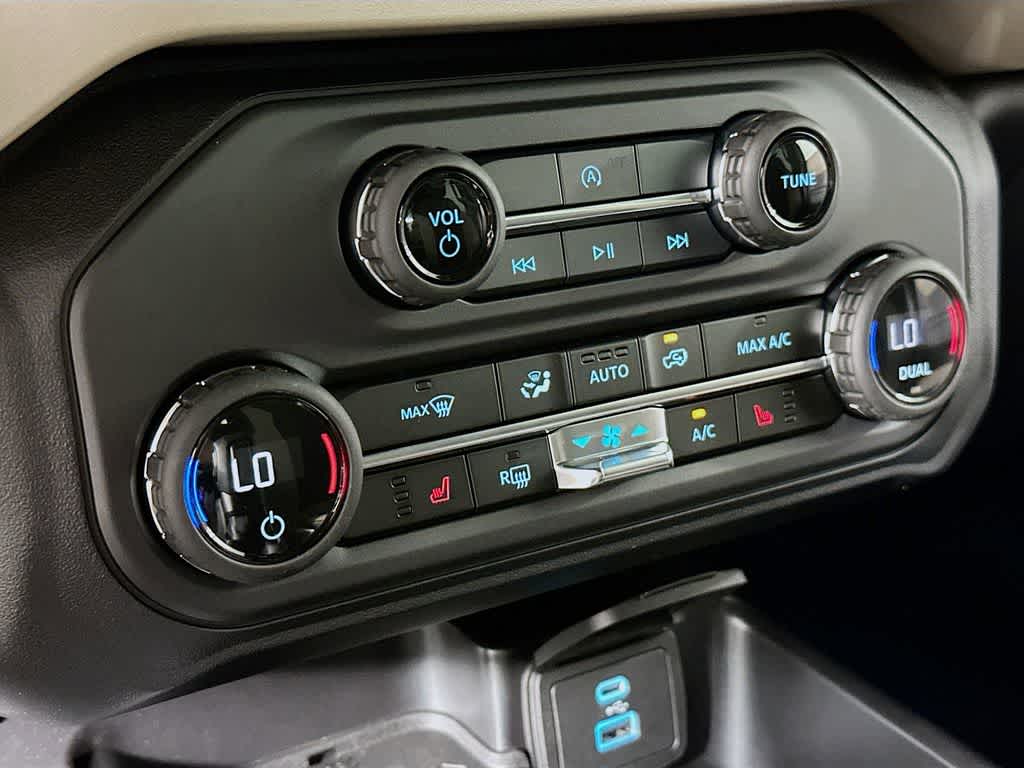 Thumbnail: 2025 Ford Bronco - 18