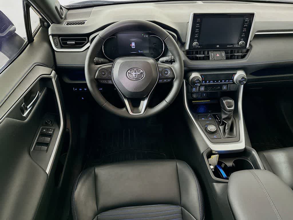 Thumbnail: 2020 Toyota RAV4 - 10