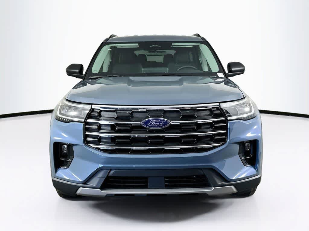 Thumbnail: 2026 Ford Explorer - 5