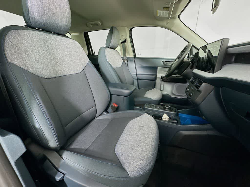 Thumbnail: 2026 Ford Maverick - 14