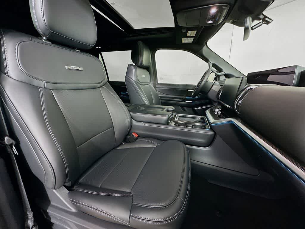 Thumbnail: 2026 Ford Expedition MAX - 15