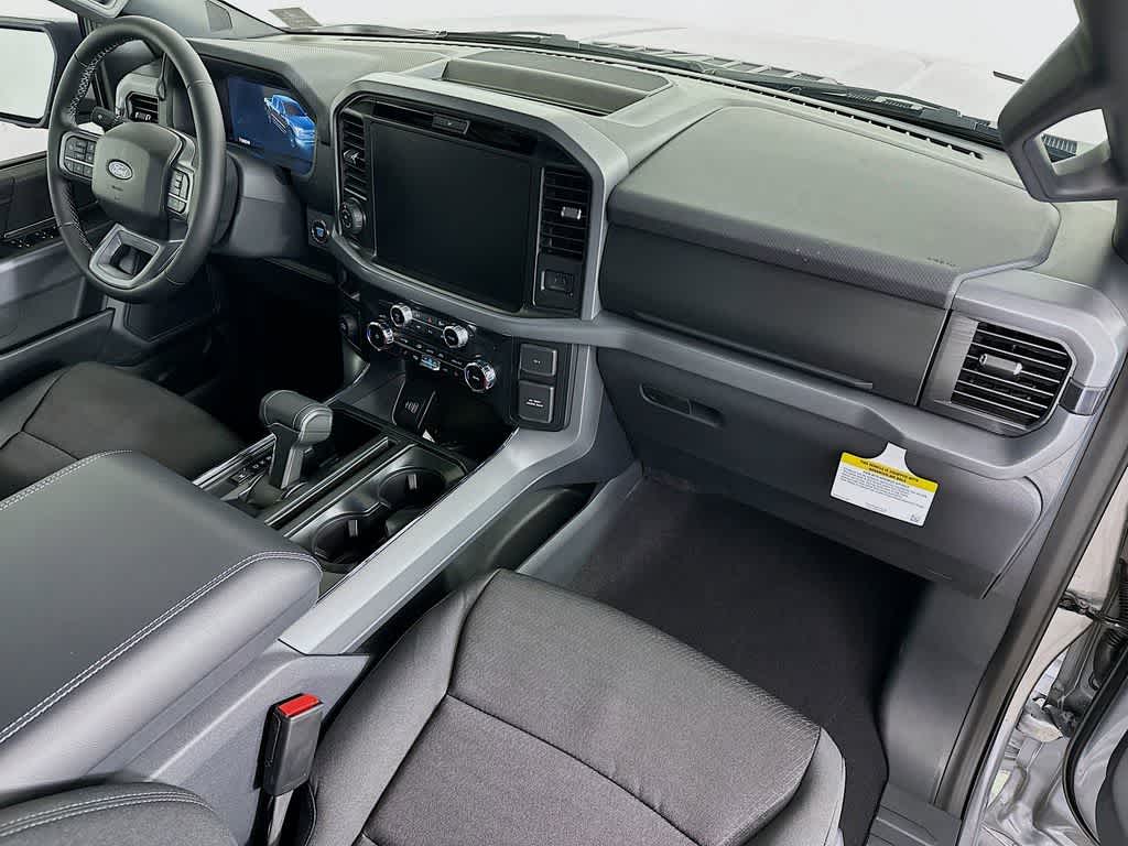 Thumbnail: 2025 Ford F-150 - 33