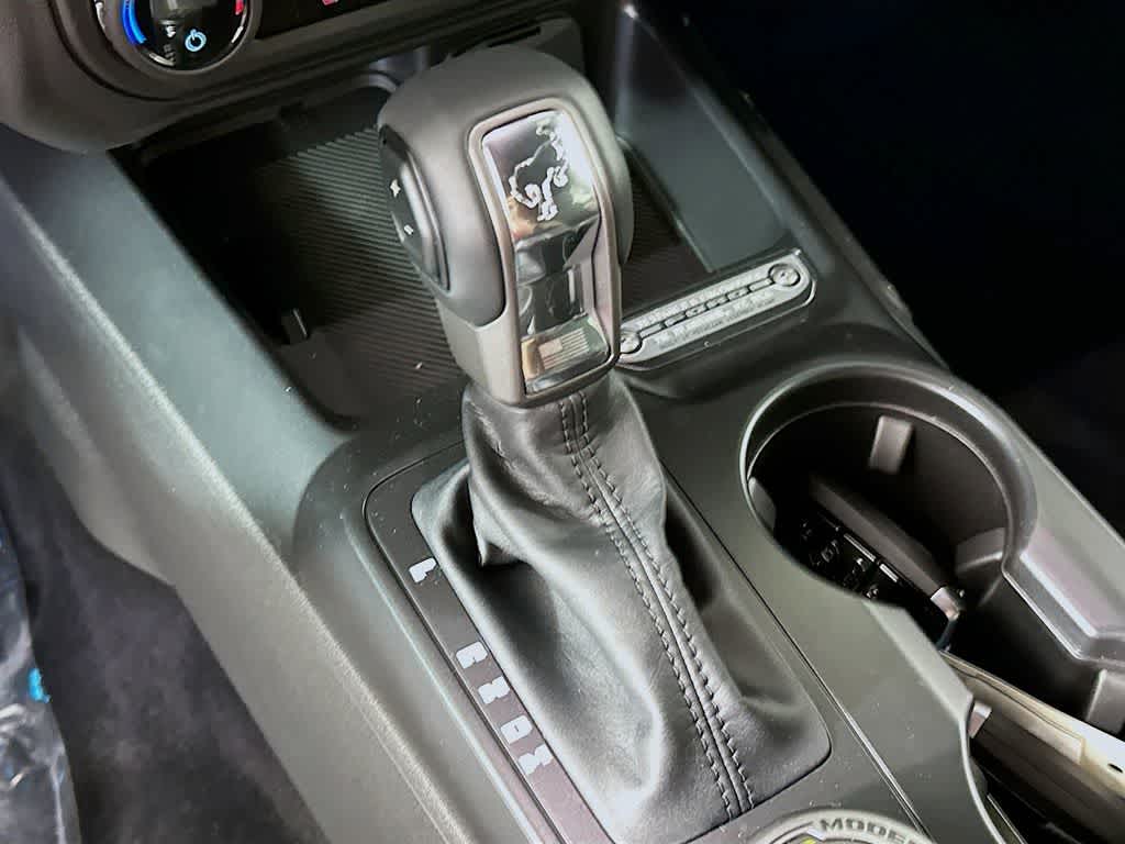 Thumbnail: 2025 Ford Bronco - 20