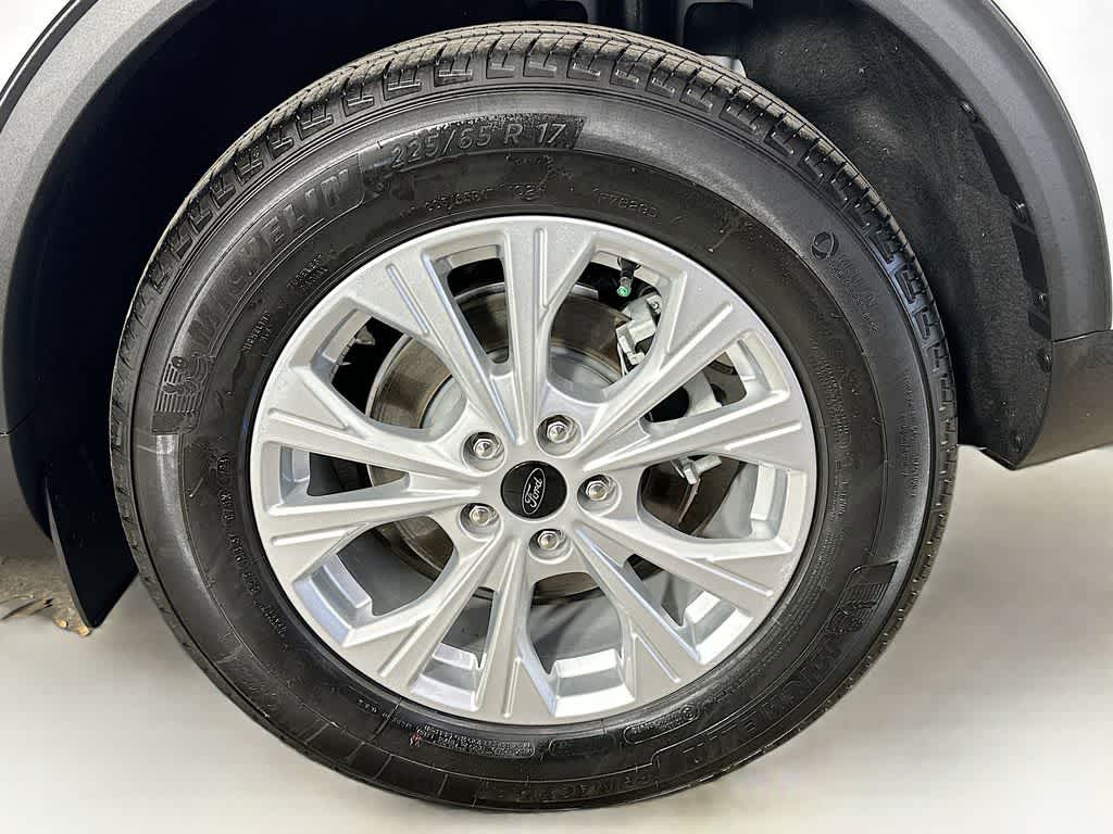 Thumbnail: 2024 Ford Escape - 8