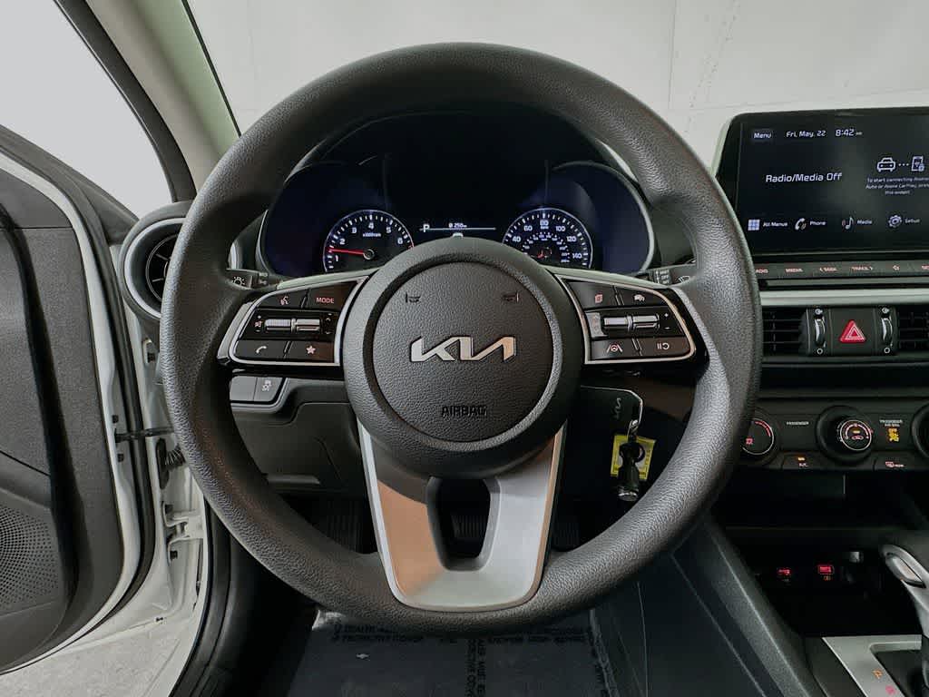 Thumbnail: 2024 Kia Forte - 15