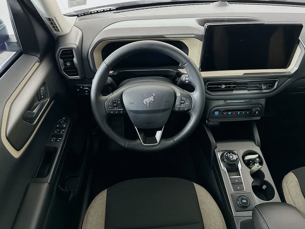 Thumbnail: 2025 Ford Bronco Sport - 10