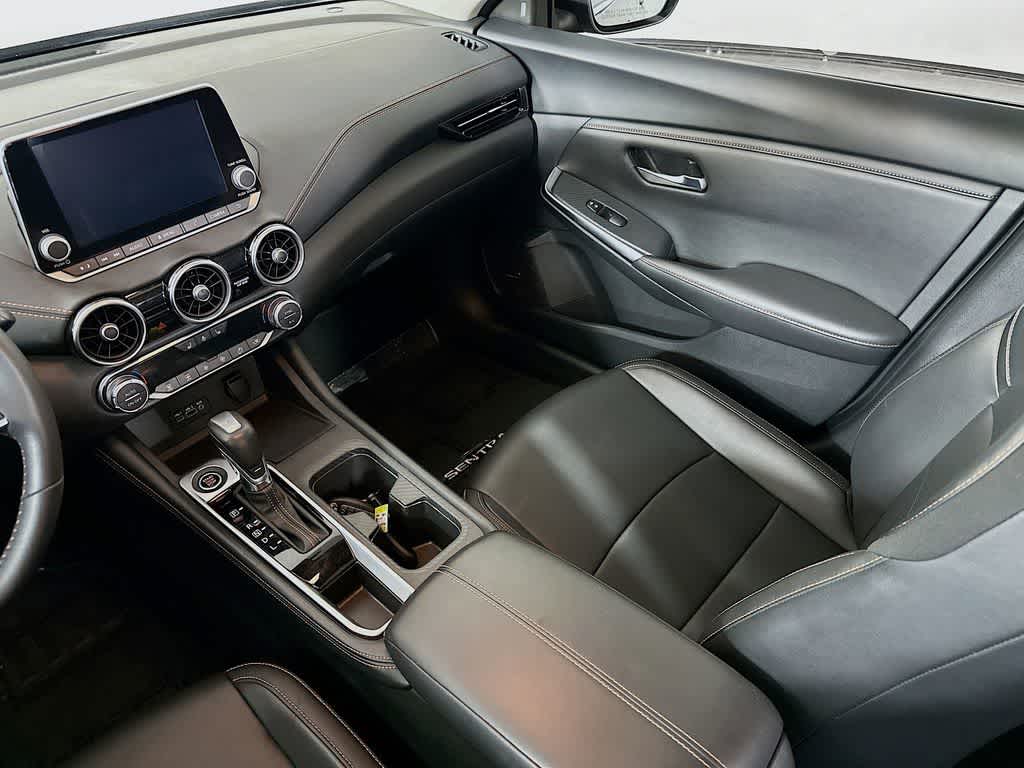 Thumbnail: 2023 Nissan Sentra - 11