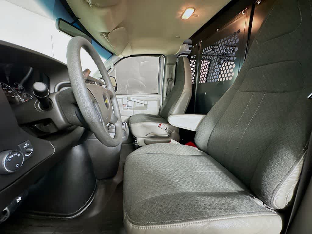 Thumbnail: 2023 Chevrolet Express - 12
