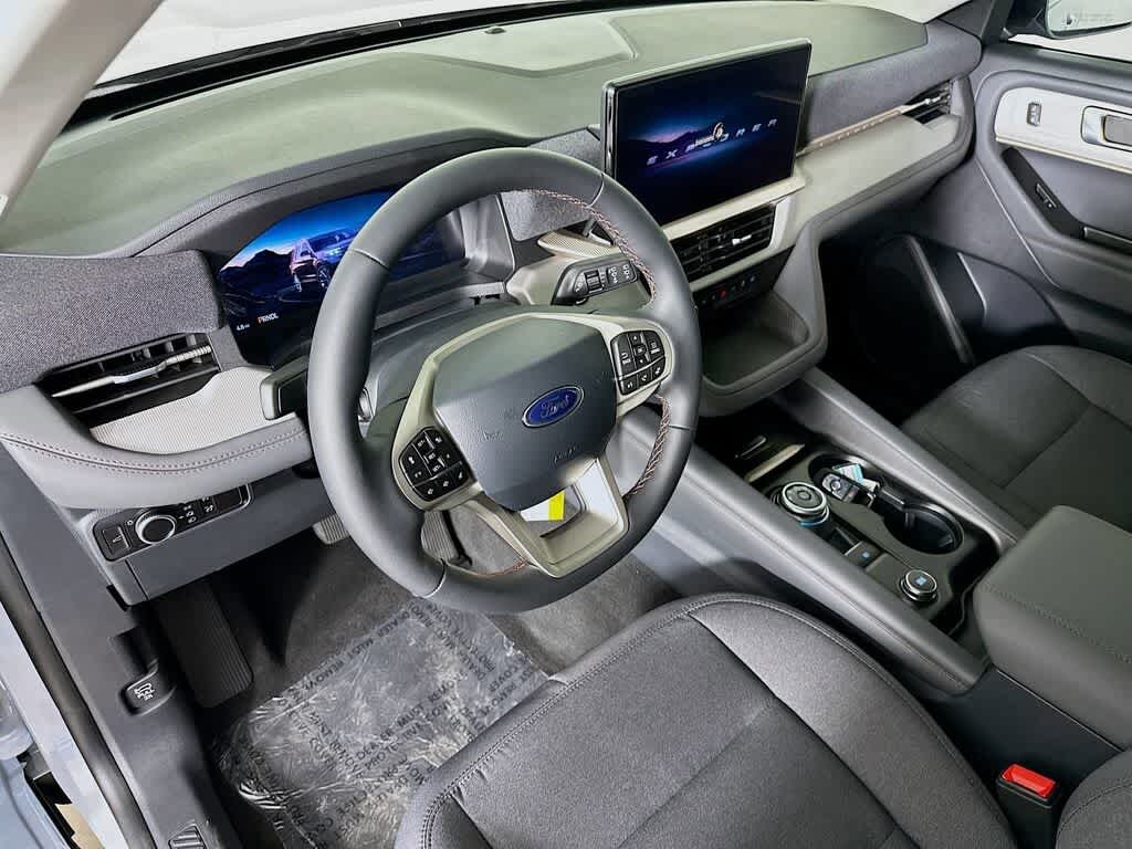 New 2025 Ford Explorer Active SUV