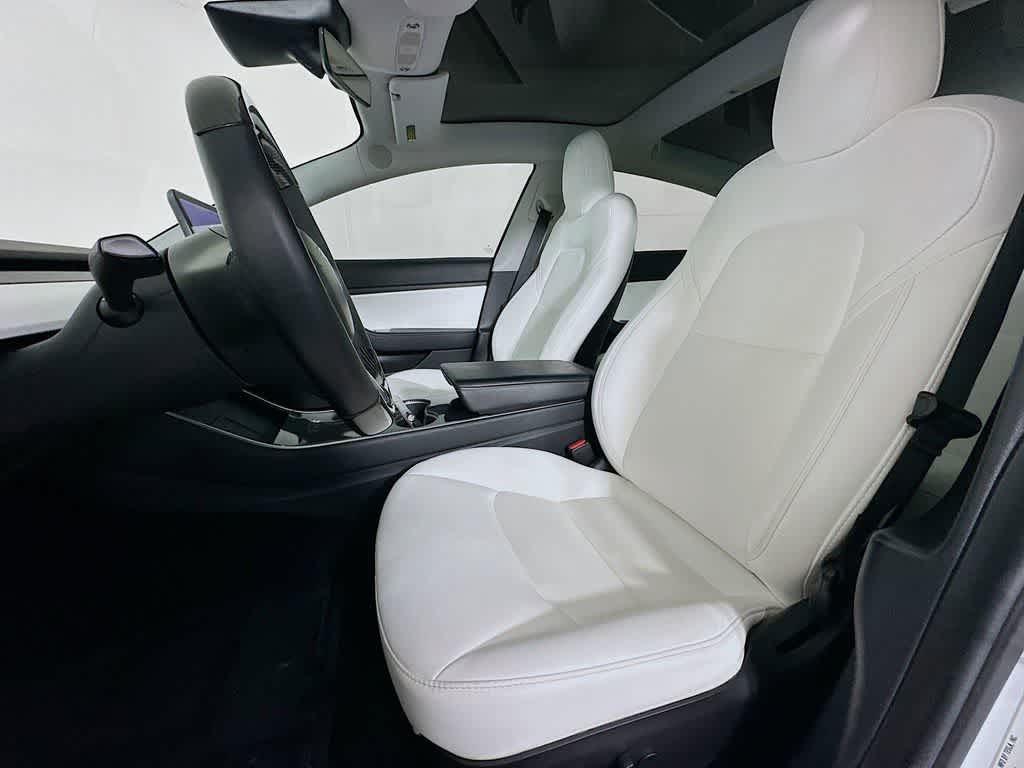 Thumbnail: 2020 Tesla Model 3 - 11