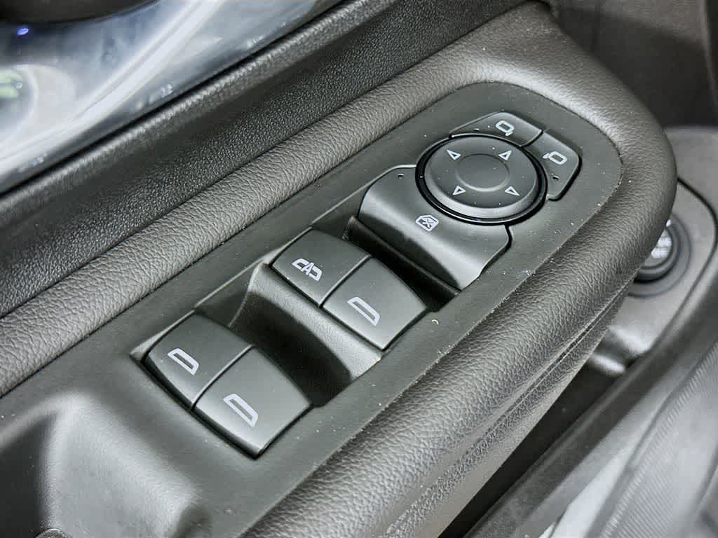 Thumbnail: 2022 GMC Terrain - 28