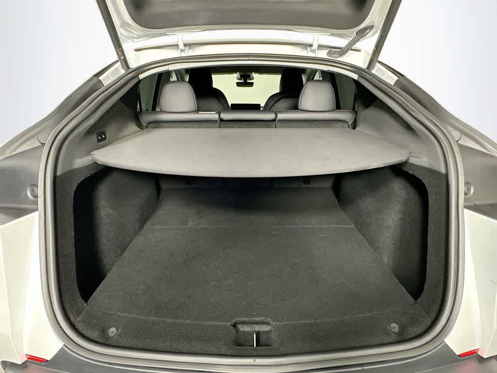 Thumbnail: 2026 Tesla Model Y - 19