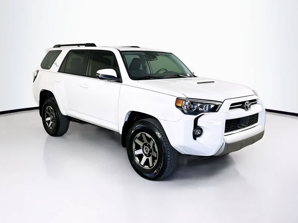 Thumbnail: 2024 Toyota 4Runner - 24
