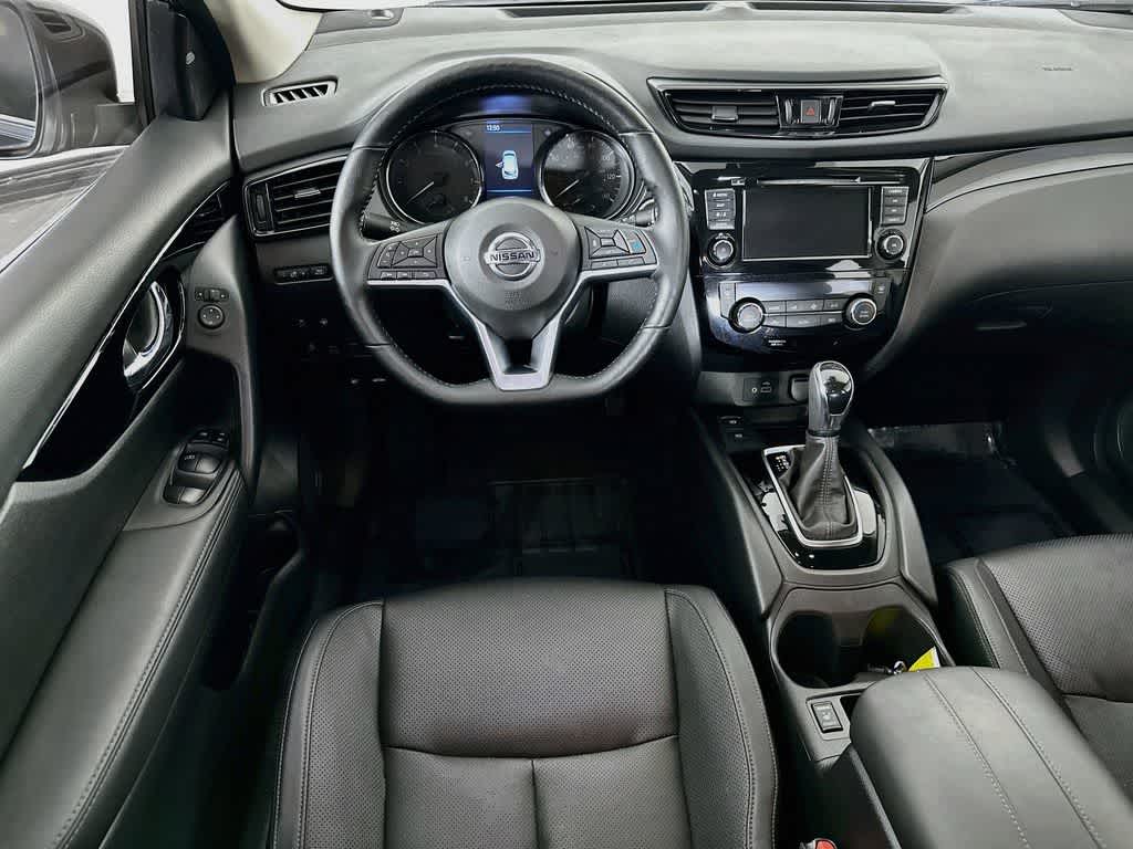 Thumbnail: 2022 Nissan Rogue Sport - 10
