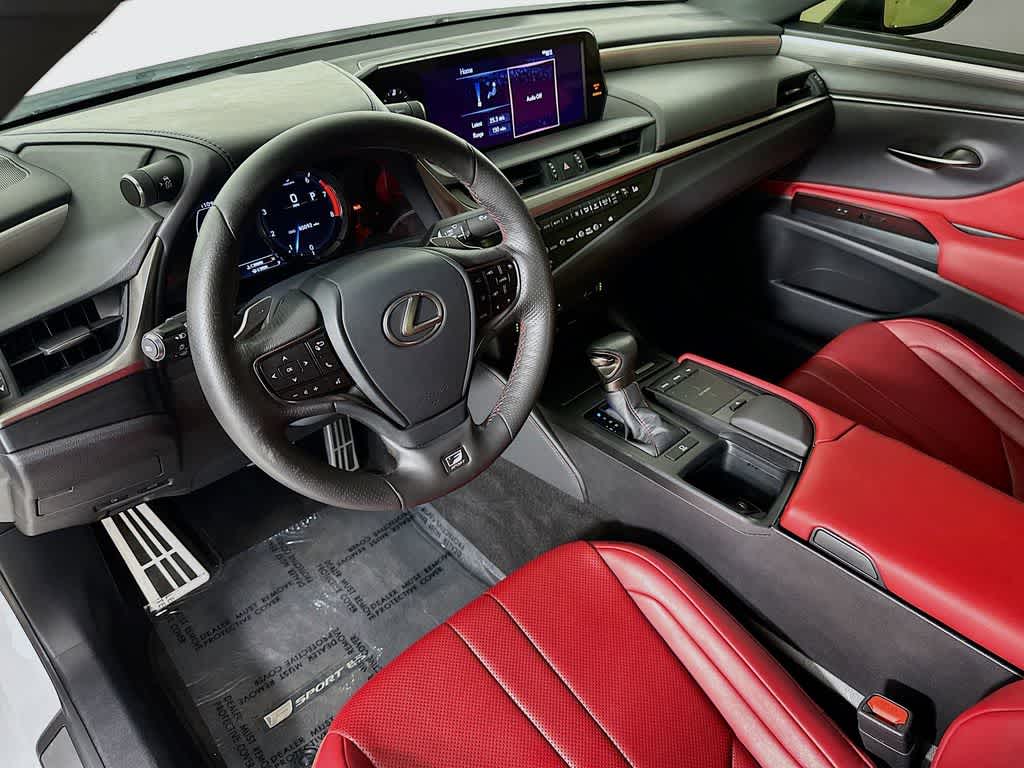 Thumbnail: 2020 Lexus ES - 2