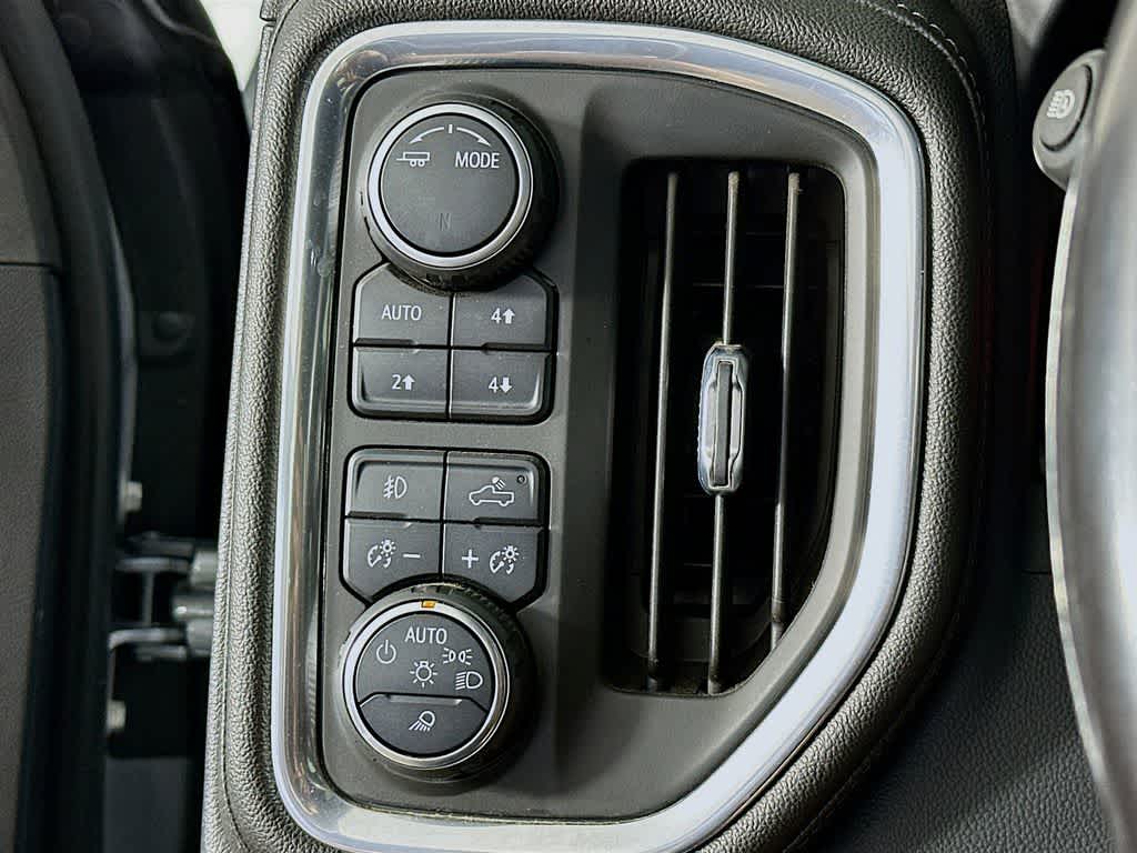 Thumbnail: 2022 Chevrolet Silverado 1500 - 26