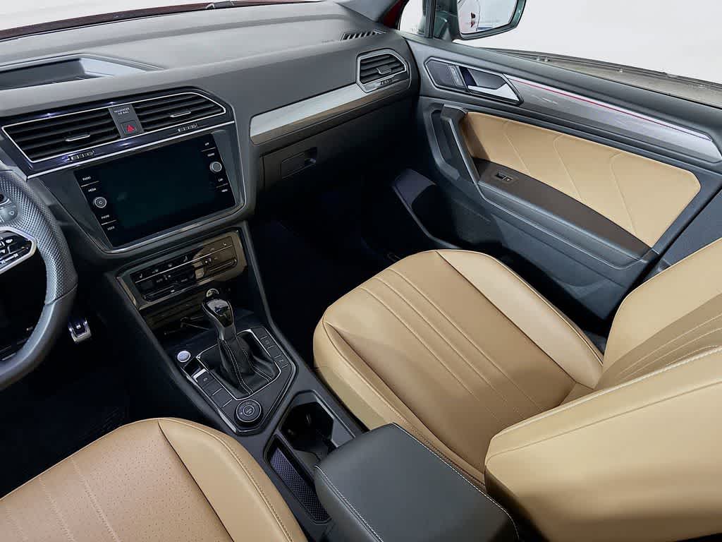 Thumbnail: 2024 Volkswagen Tiguan - 11