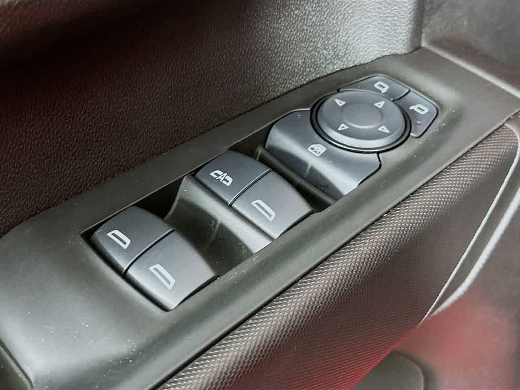 Thumbnail: 2024 Chevrolet Silverado 1500 - 28