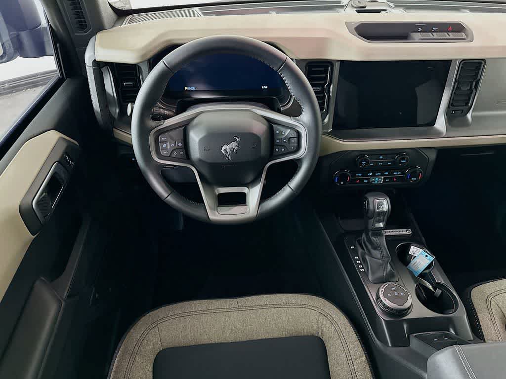 Thumbnail: 2025 Ford Bronco - 10