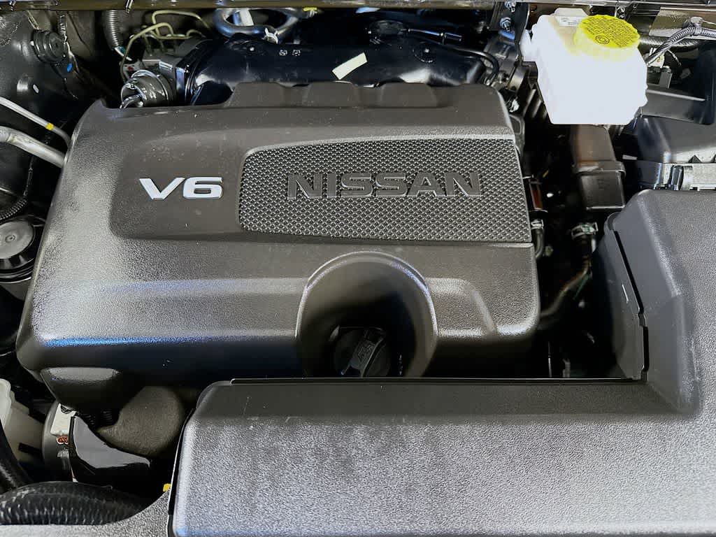 Thumbnail: 2022 Nissan Pathfinder - 9
