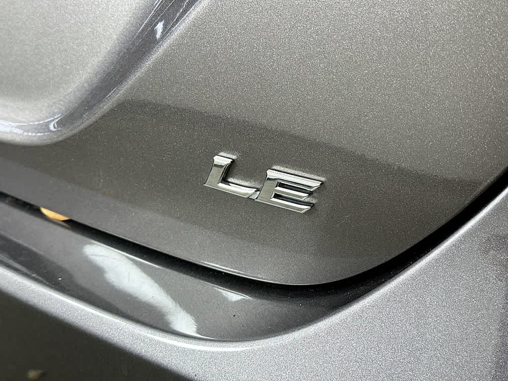 Thumbnail: 2022 Toyota Camry - 7