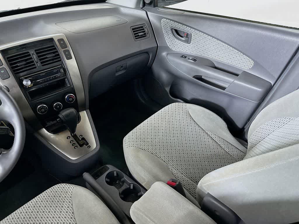 Thumbnail: 2005 Hyundai Tucson - 11