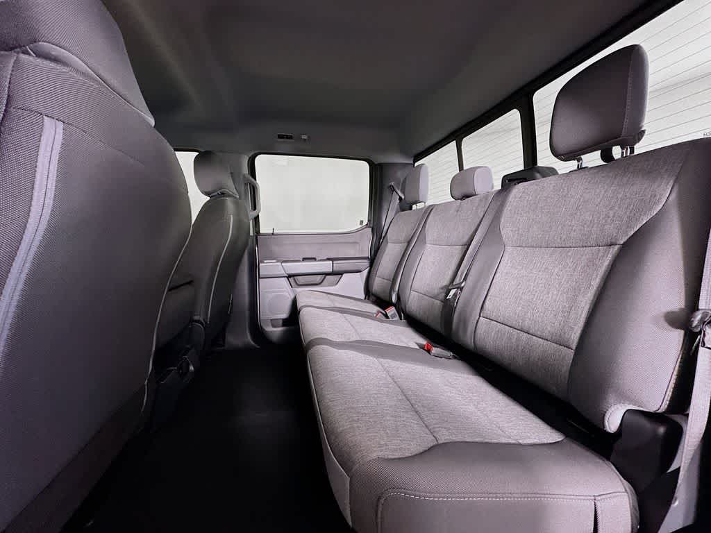 Thumbnail: 2024 Ford Econoline - 13