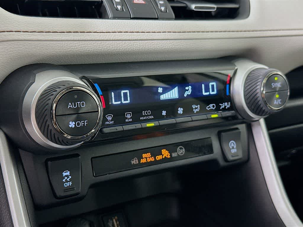 Thumbnail: 2023 Toyota RAV4 - 18