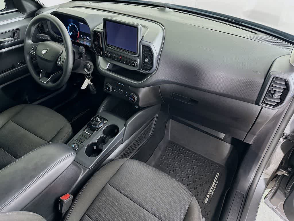 Thumbnail: 2022 Ford Bronco Sport - 31