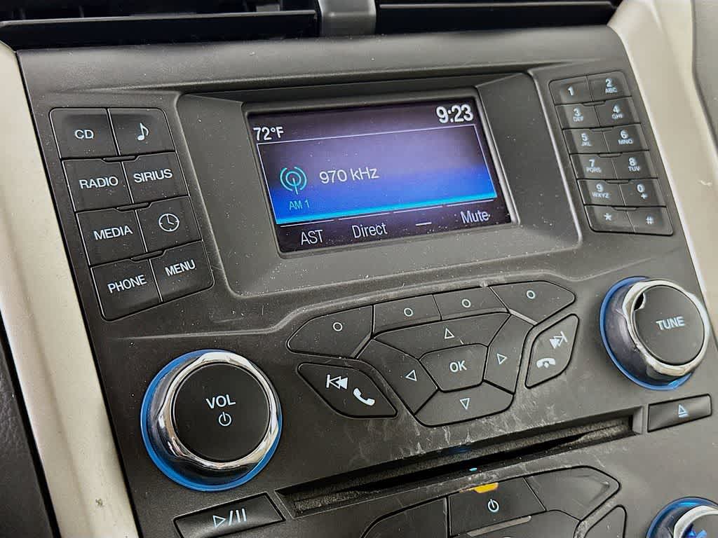 Thumbnail: 2016 Ford Fusion - 17