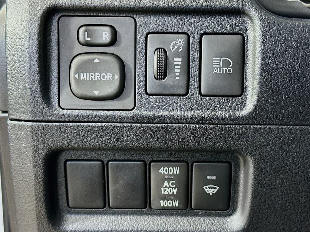 2024 Toyota 4Runner TRD Off Road 27