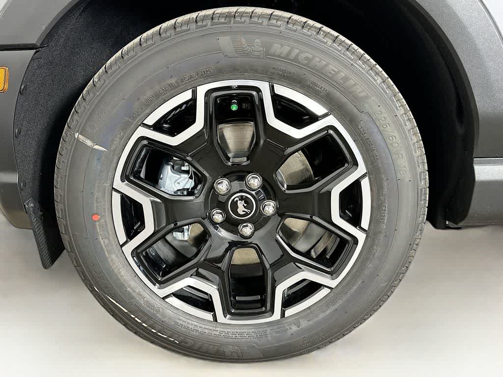 Thumbnail: 2025 Ford Bronco Sport - 8