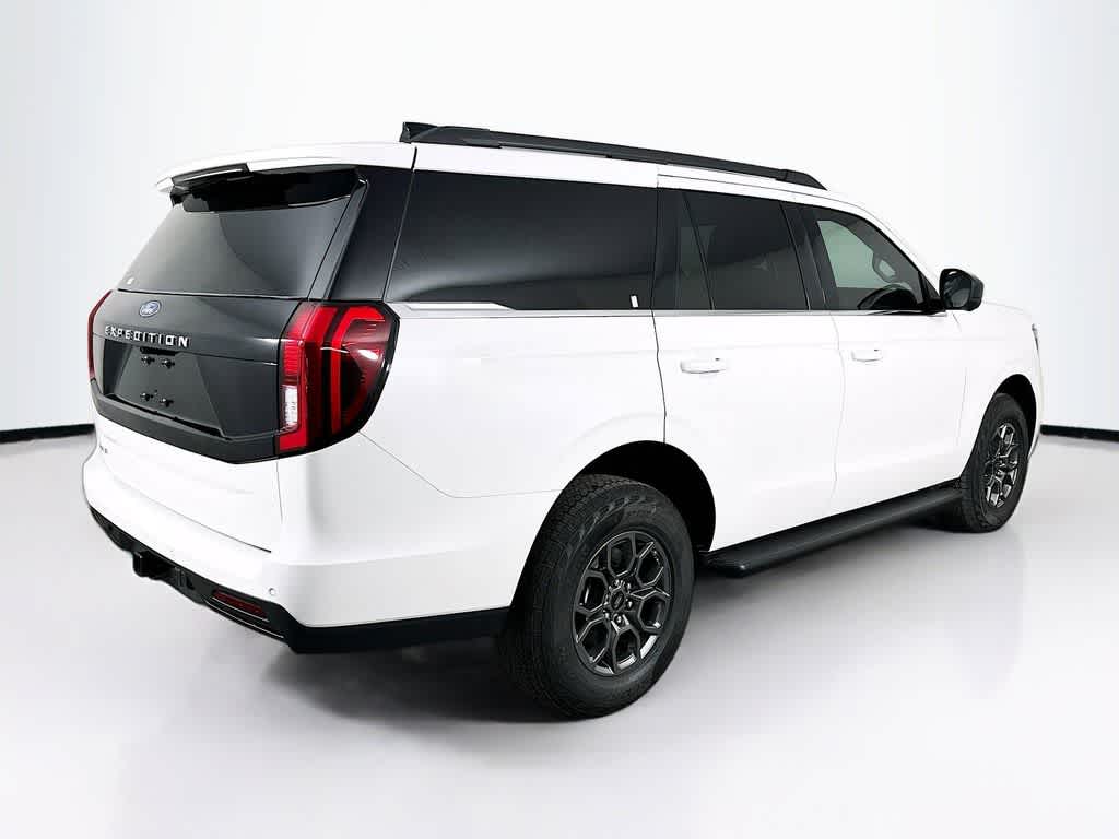 Thumbnail: 2026 Ford Expedition - 24