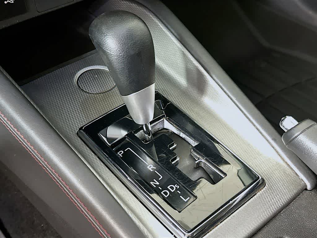 Thumbnail: 2019 Mitsubishi Outlander Sport - 18