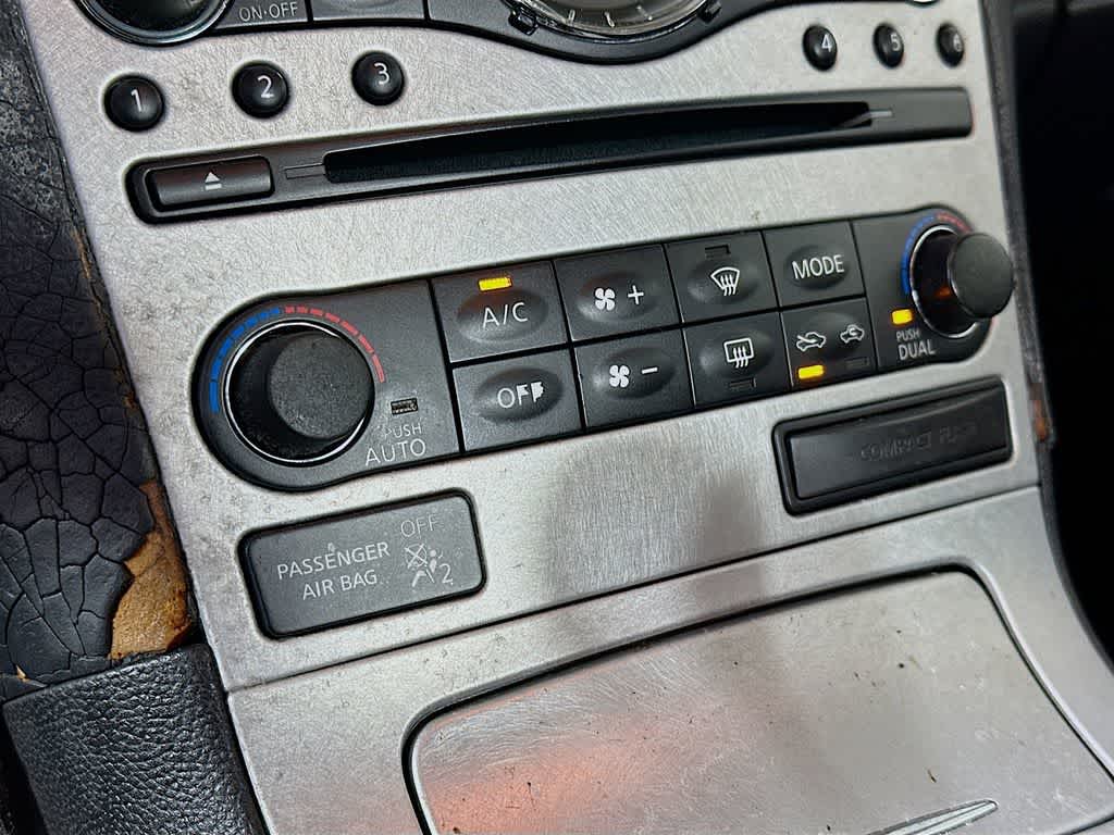 Thumbnail: 2009 INFINITI G37 - 18