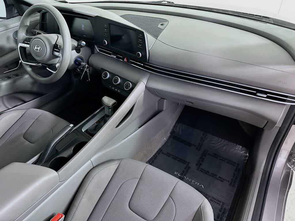 Thumbnail: 2024 Hyundai Elantra - 29