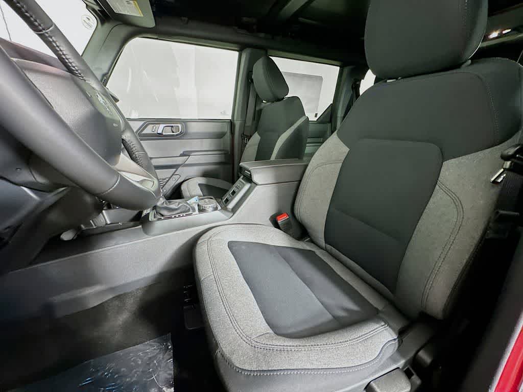 Thumbnail: 2025 Ford Bronco - 12