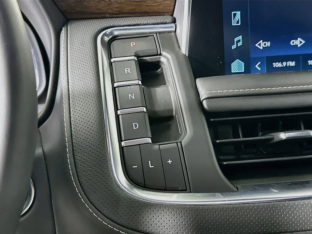 Thumbnail: 2023 Chevrolet Suburban - 19