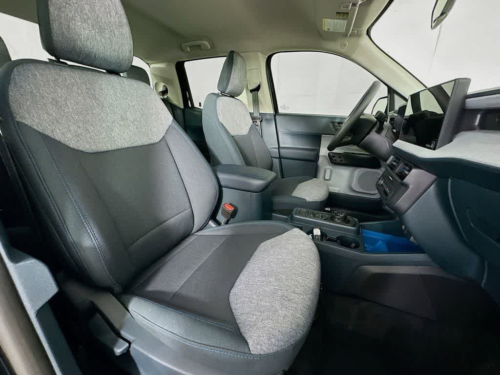 Thumbnail: 2025 Ford Maverick - 14