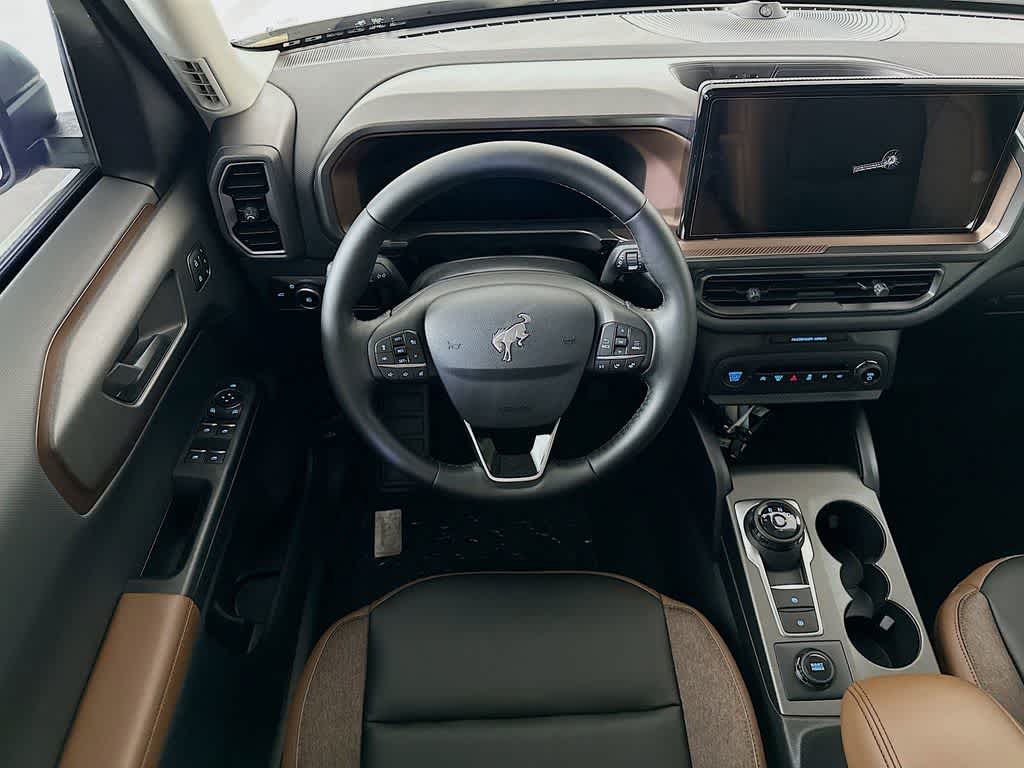 Thumbnail: 2025 Ford Bronco Sport - 10