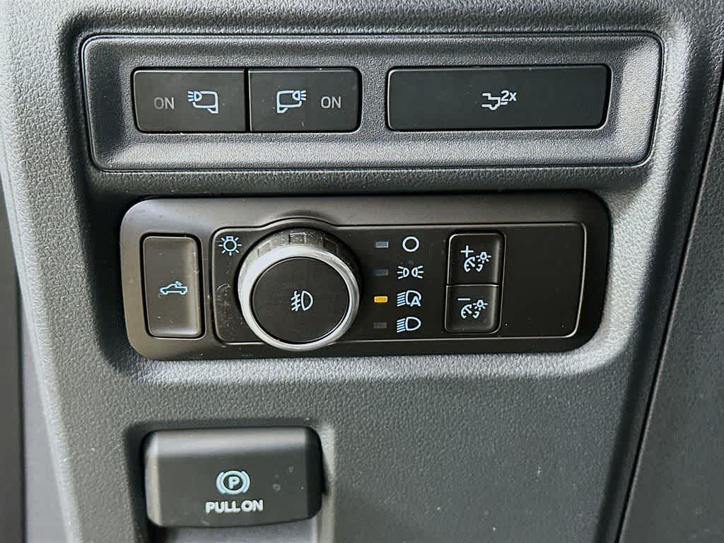 2023 Ford F-150 XLT 27